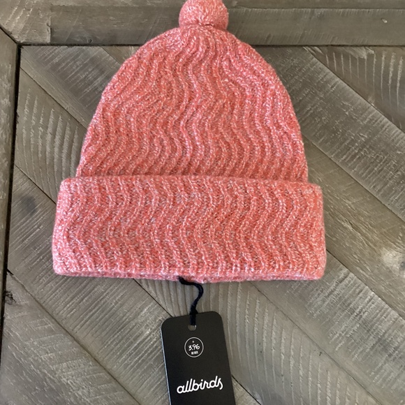 Allbirds Kids' Smallbirds Pompom Wool Beanie (Baby) Small/Medium - Picture 1 of 4